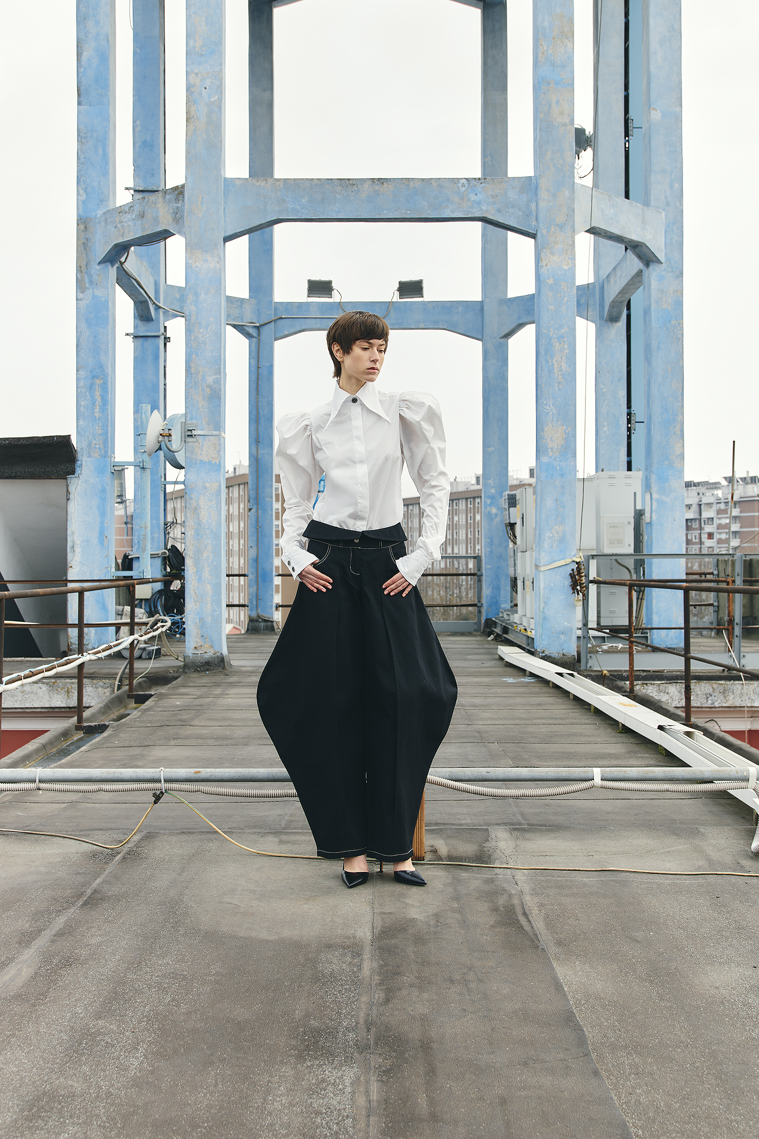 LONG-SLEEVED SHIRT